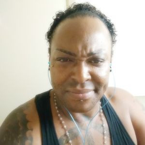 Meet your Posher, Omar